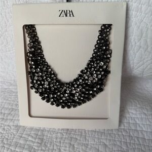 Zara Jewel Necklace- dark anthracite